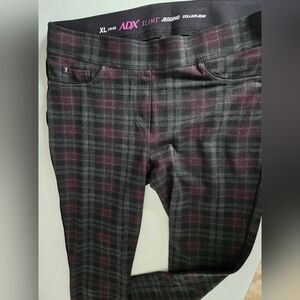 ADX Slims jeggings XL black and burgundy plaid pattern